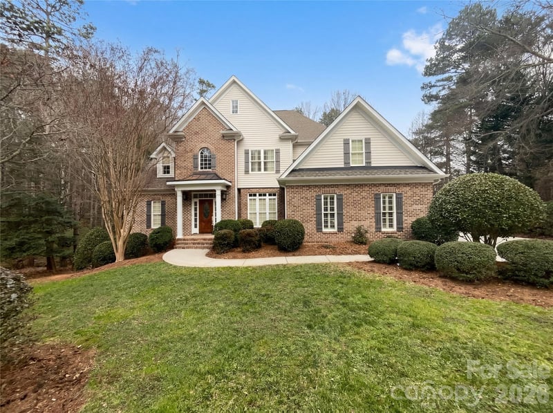4423 Augusta Ridge, Denver, NC - 4 beds, 2 baths, 2,625 sqft - $775,000