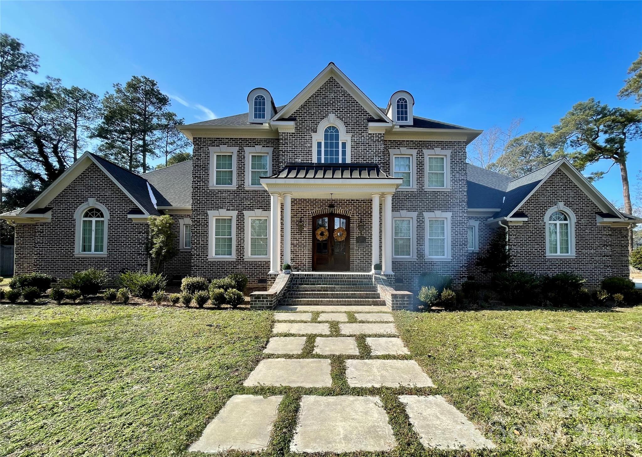 419 Greene, Cheraw, SC — property listing photo 1