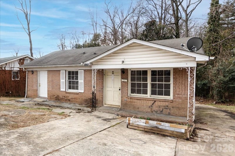 1628 Eastway Drive, Charlotte, NC - , 1,293 sqft - $250,000