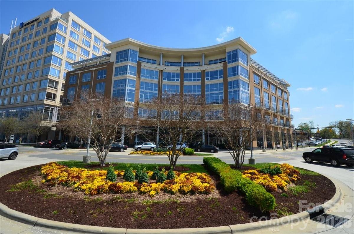 1133 Metropolitan Avenue Apt 211, Charlotte, NC. property listing photo