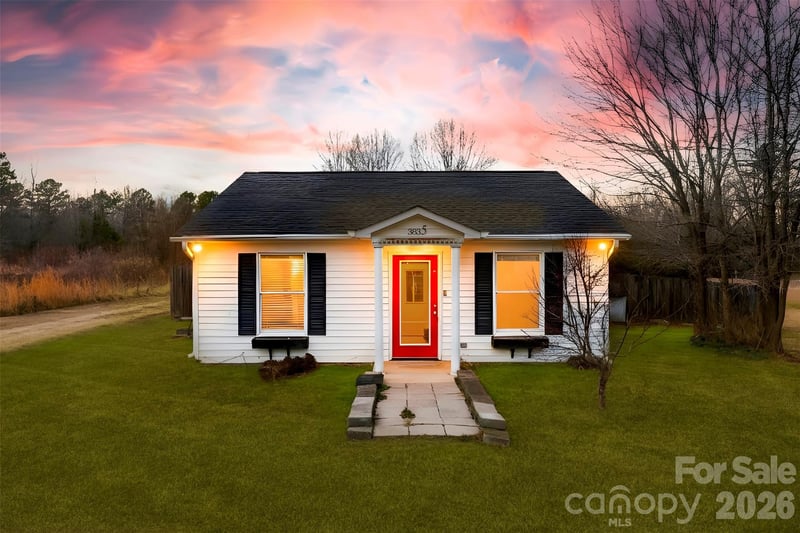3835 Beaty Road, Gastonia, NC - 1 bed, 1 bath, 730 sqft - $199,900