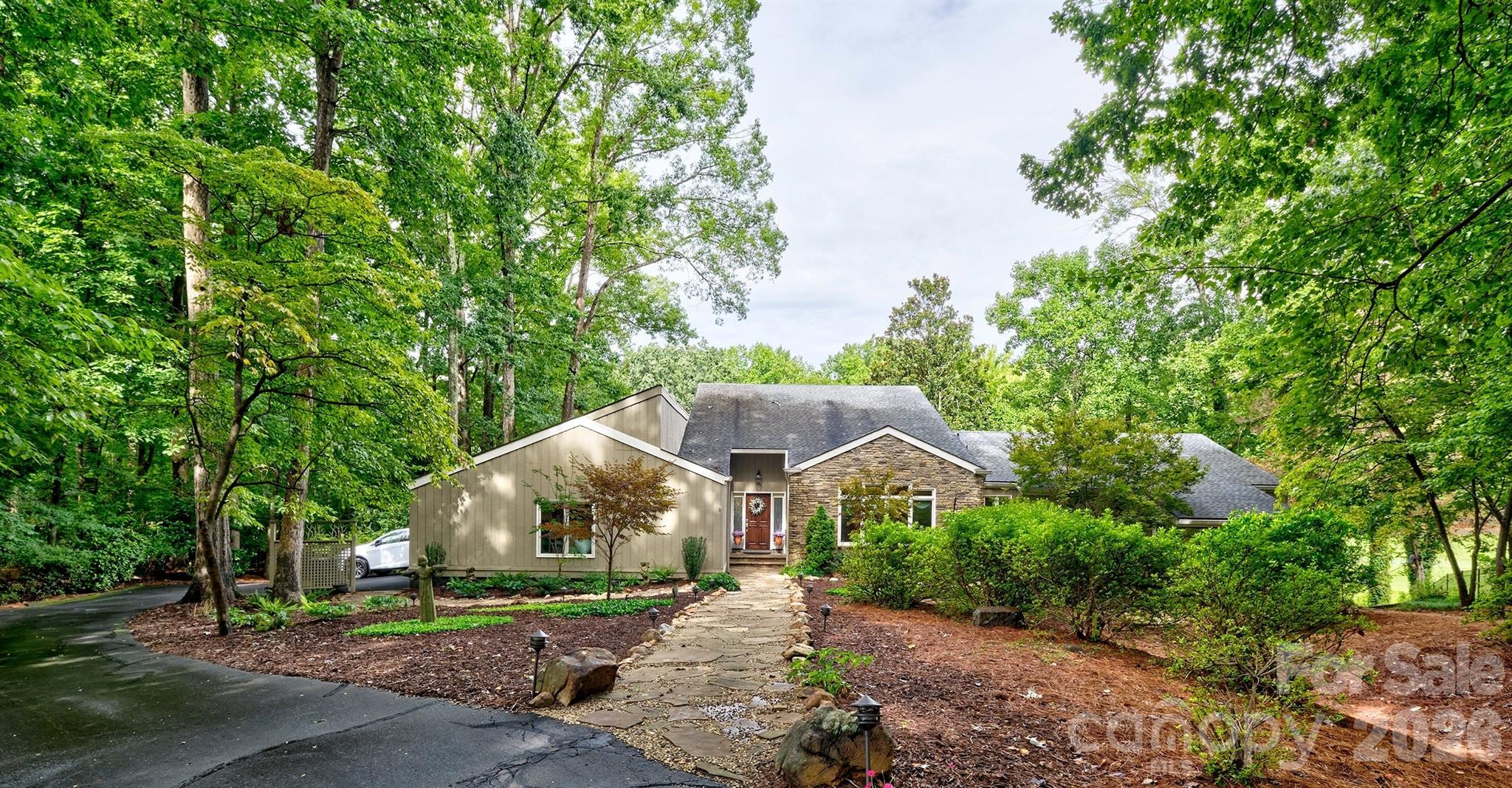 36 Fairway Ridge, Lake Wylie, SC. property listing photo