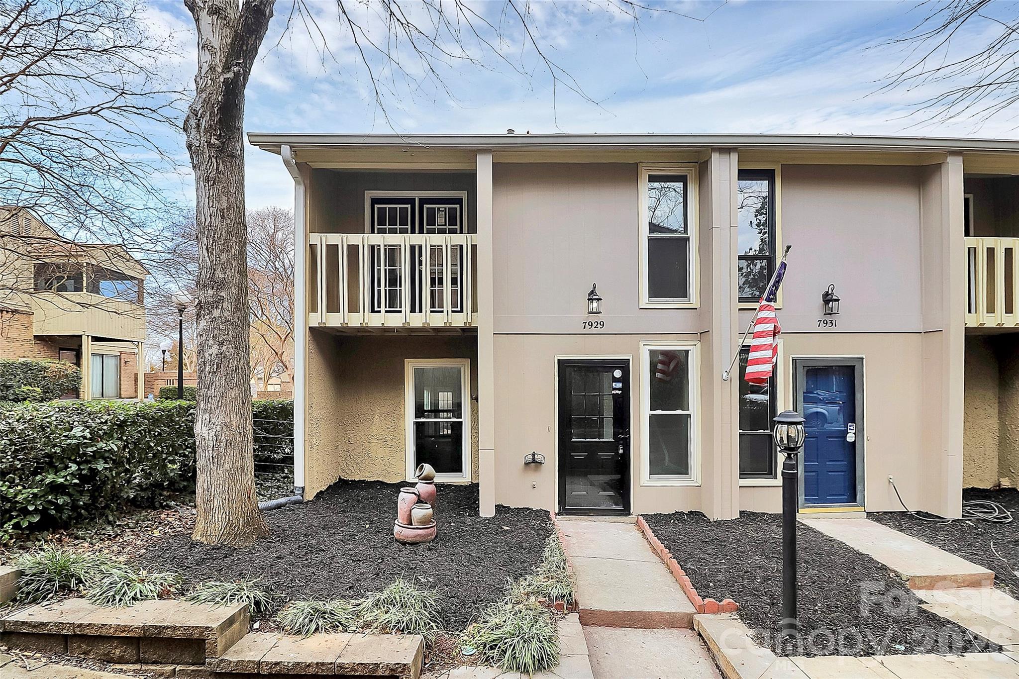 7929 Charter Oak Lane, Charlotte, NC. property listing photo