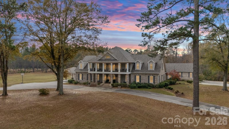 393 Youngs Bend Road, Kershaw, SC - 11 baths - $1,925,000