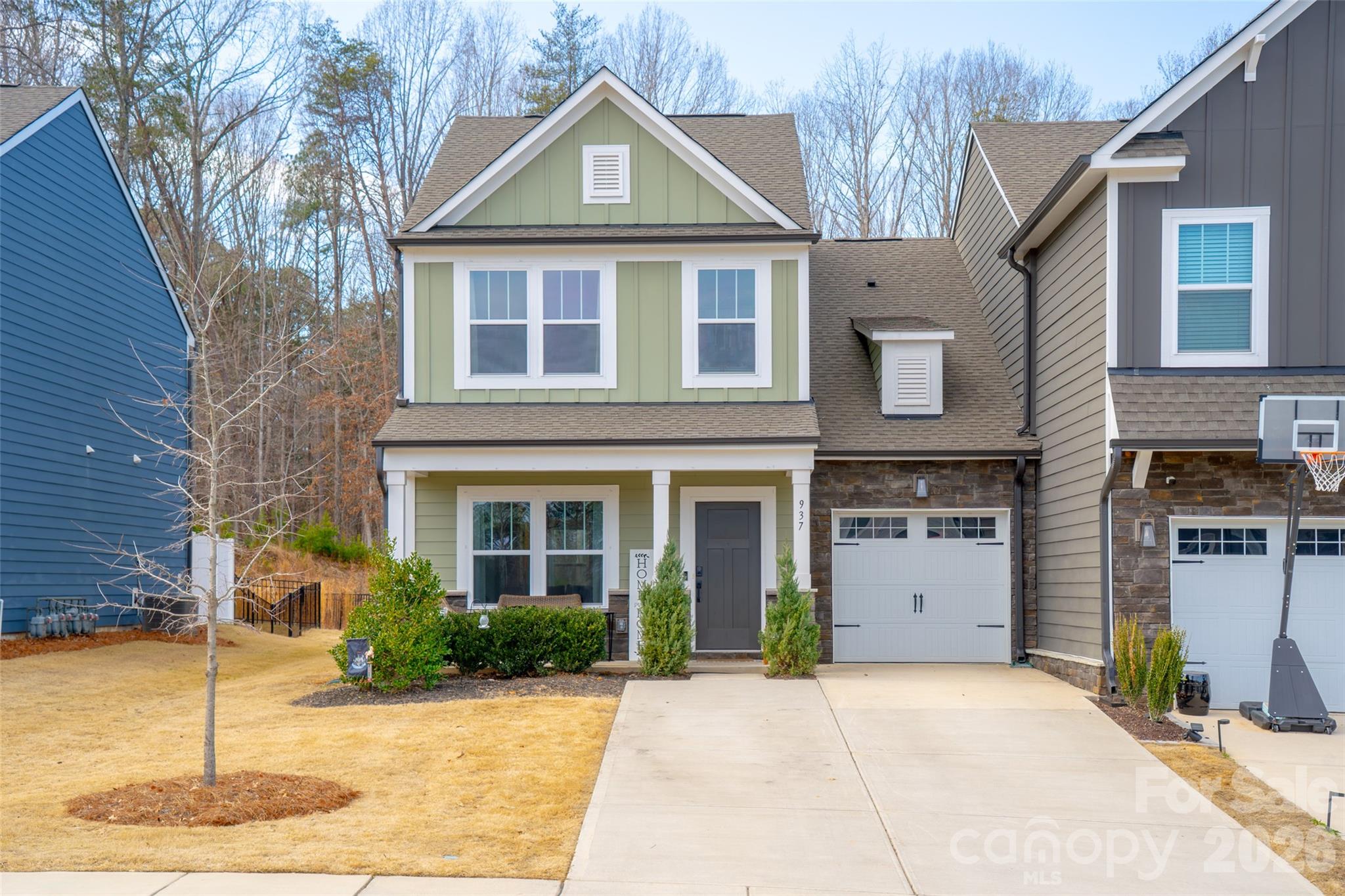 937 Canopy Falls, York, SC. property listing photo