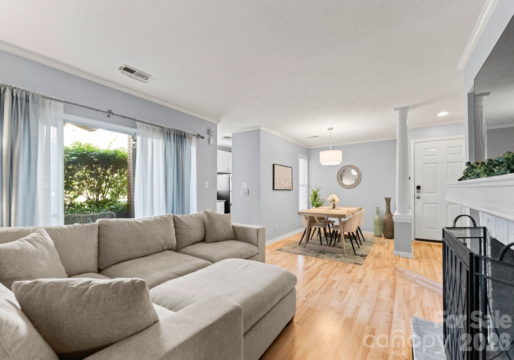 1109 E Morehead Street Apt 16, Charlotte, NC. property listing photo