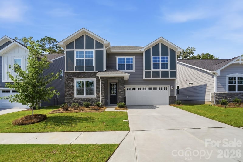 2730 Phoenix Court, Gastonia, NC - 5 beds, 3 baths, 2,568 sqft - $399,990
