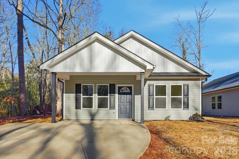 804 Worthwood Circle, Monroe, NC - 3 beds, 2 baths, 1,232 sqft - $299,999