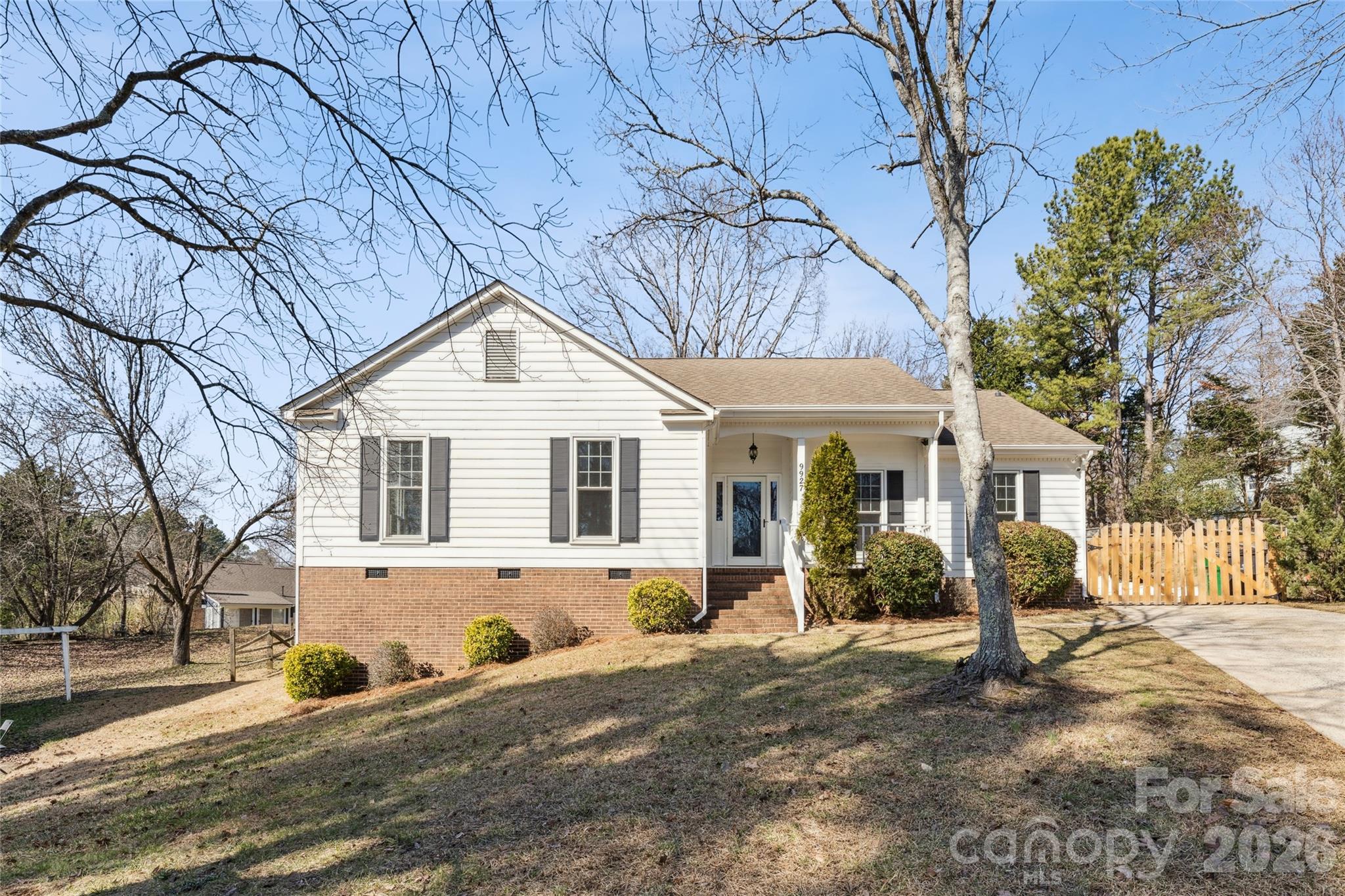 9927 Alden Glen Drive, Charlotte, NC. property listing photo