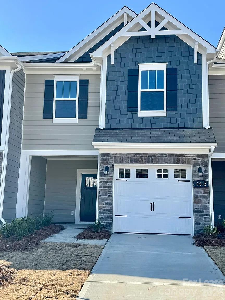5012 Falstone Drive, Charlotte, NC. property listing photo