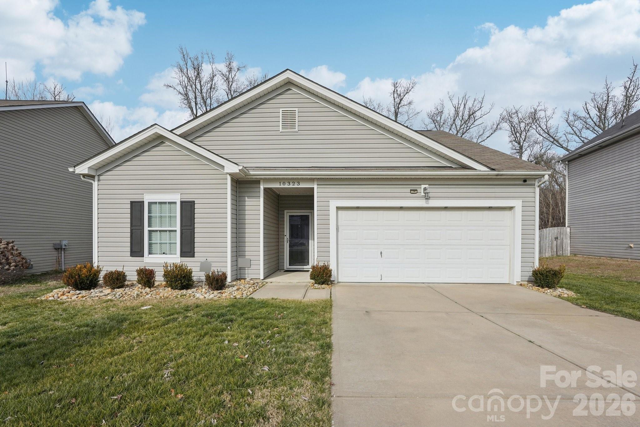 10323 Kempsford Drive, Charlotte, NC. property listing photo