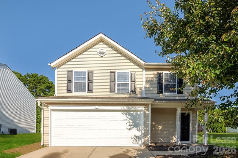 1630 Ledson Court, Charlotte, NC - 4 beds, 2.5 baths - $2,025