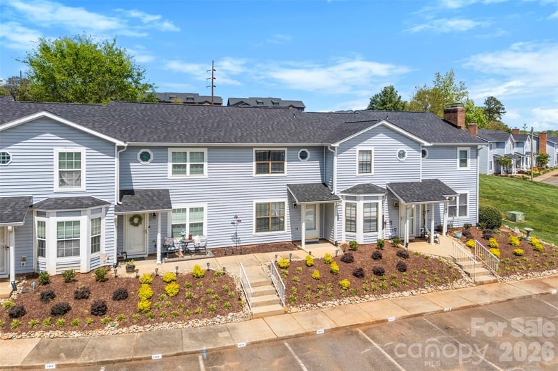 1420 River Drive, Belmont, NC - 2 beds, 1.5 baths, 1,079 sqft - $309,000