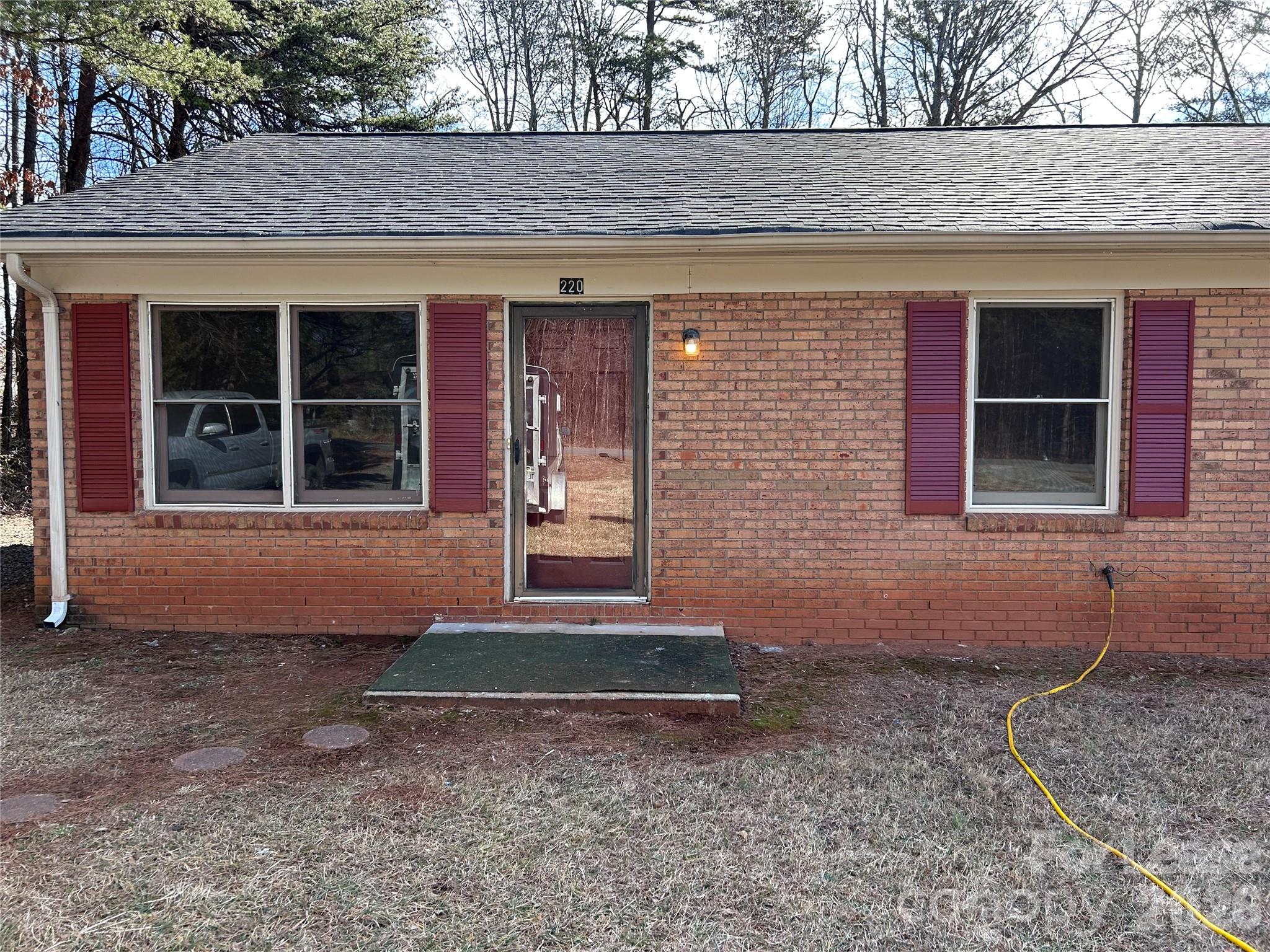 220 Sunny Hill, Lincolnton, NC. property listing photo