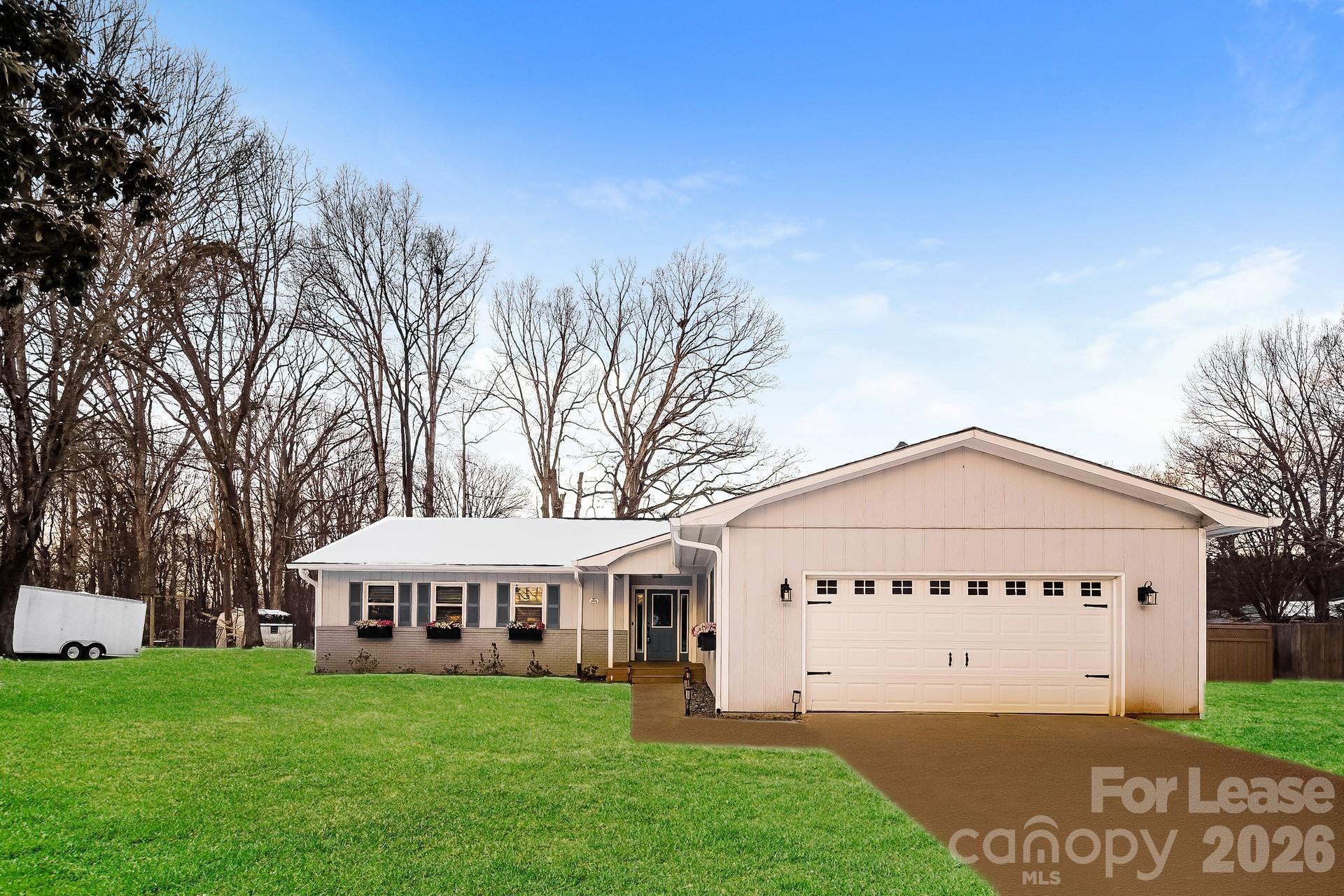 305 Camelot Drive, Statesville, NC. property listing photo