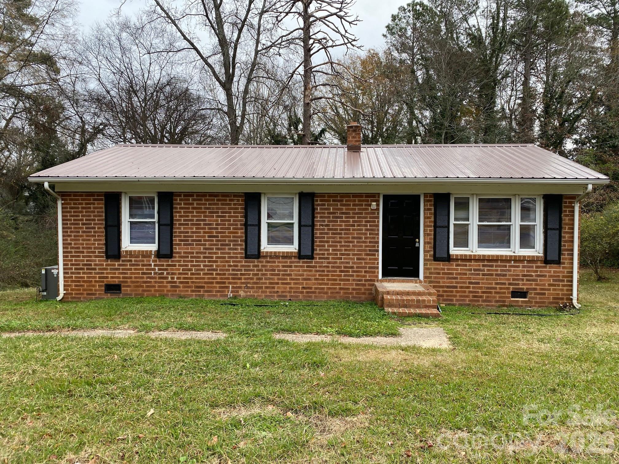 406 Rutherford, Wadesboro, NC. property listing photo
