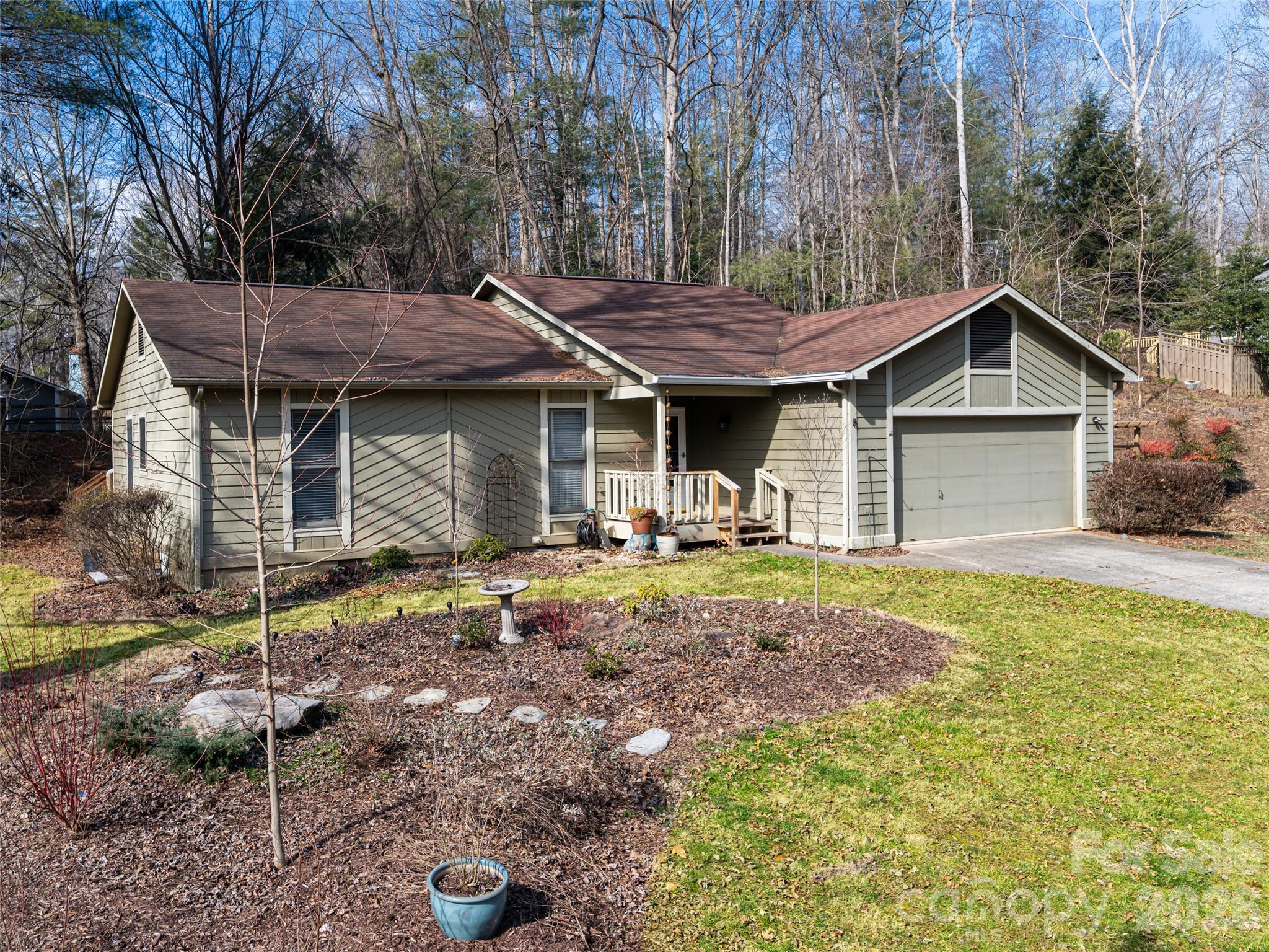 8 Turkey Toe Lane, Arden, NC. property listing photo