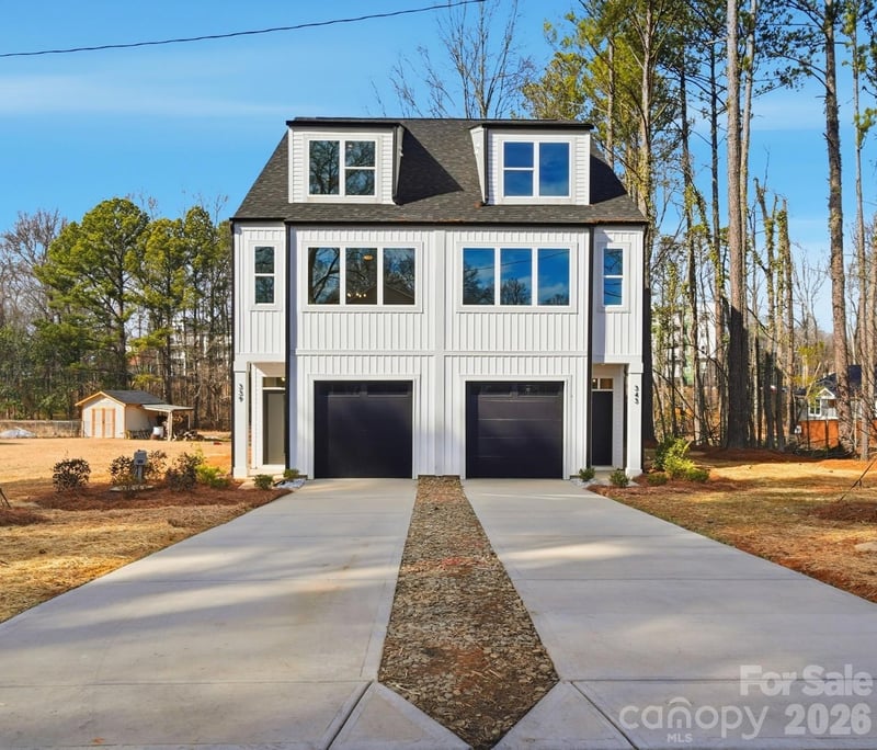 339 & 343 Gray Drive, Charlotte, NC - 6 beds, 4,010 sqft - $794,900
