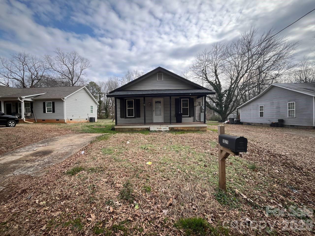 1021 Old Charlotte Road, Statesville, NC. property listing photo