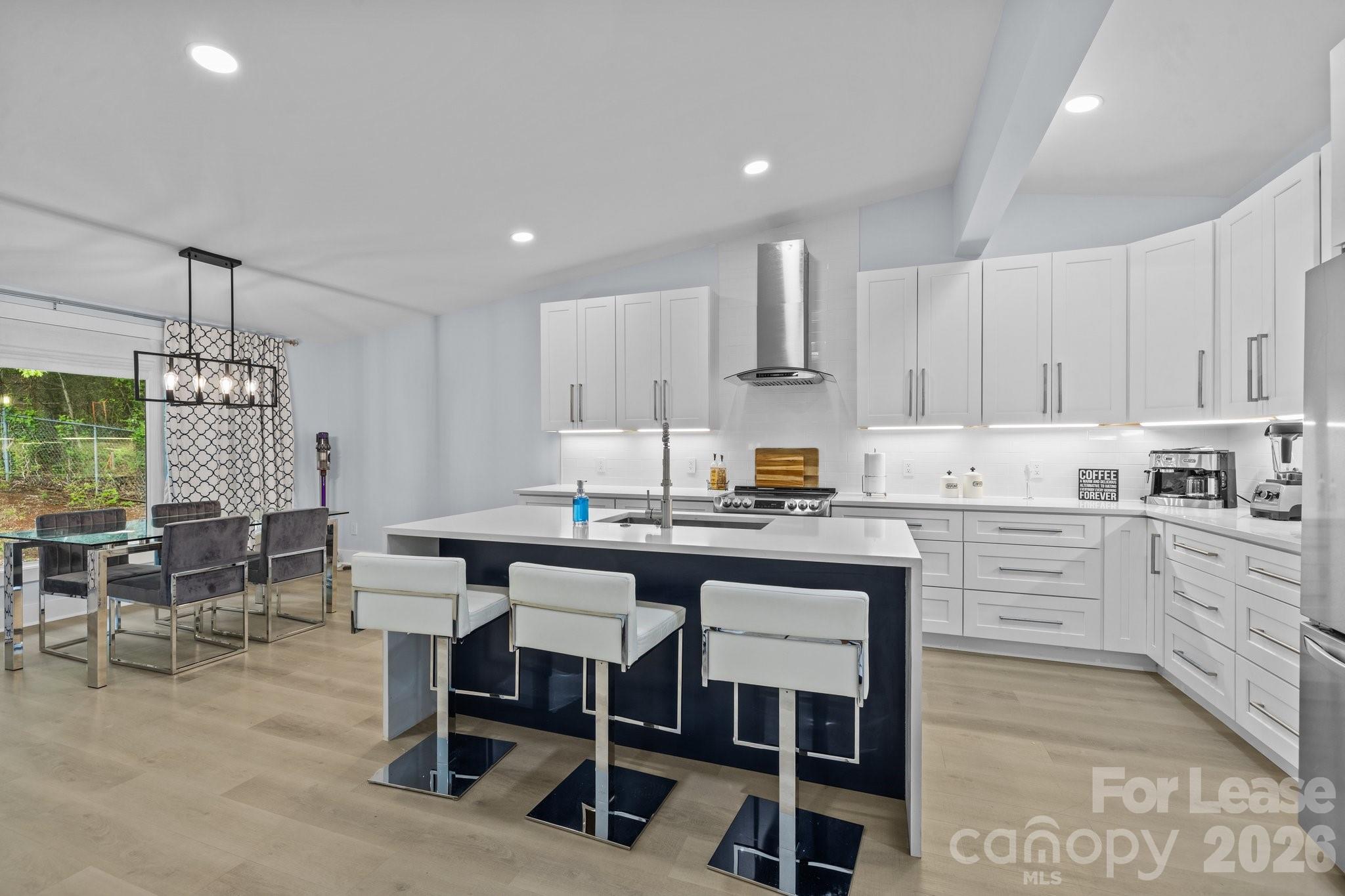 8609 Cedarbrook Drive, Charlotte, NC. property listing photo