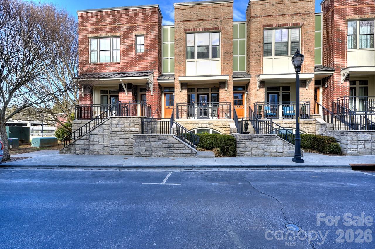89 Stamford Street, Asheville, NC. property listing photo