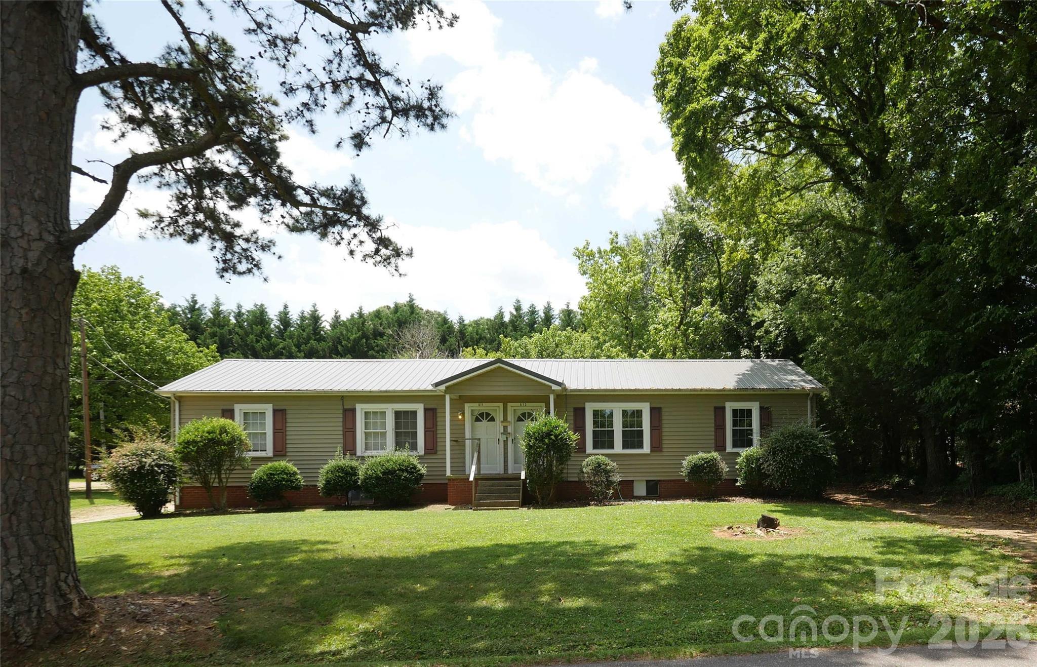 611 6th Street SW, Conover, NC. property listing photo