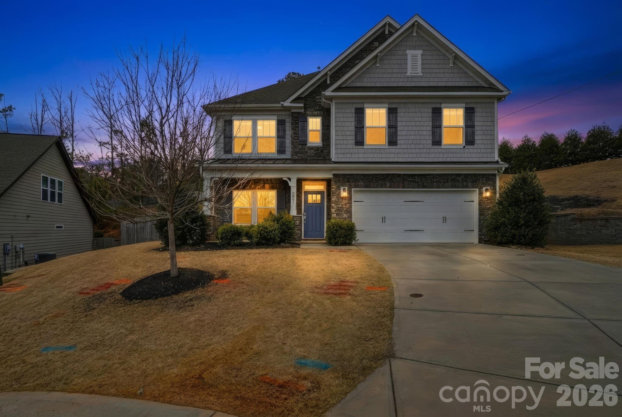 3061 Carriage Oak Way, Fort Mill, SC. property listing photo