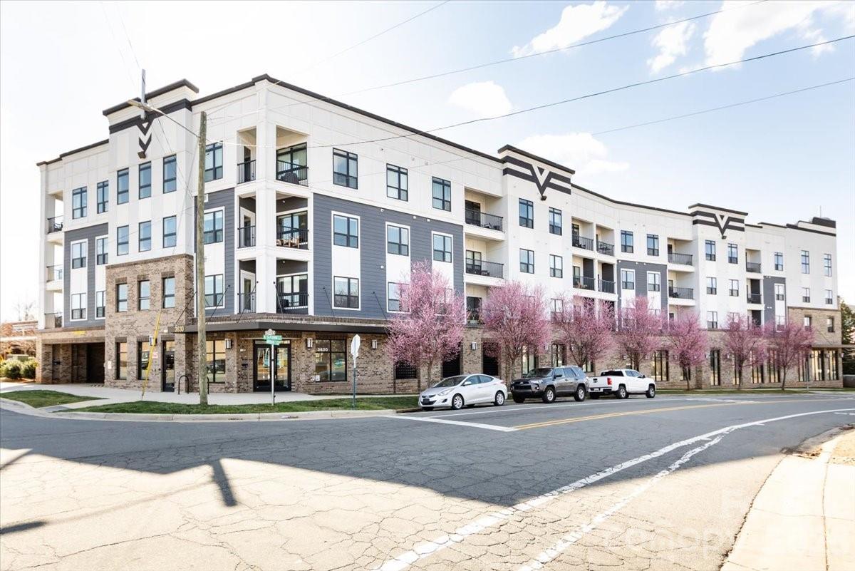 3630 N Davidson Street, Charlotte, NC. property listing photo