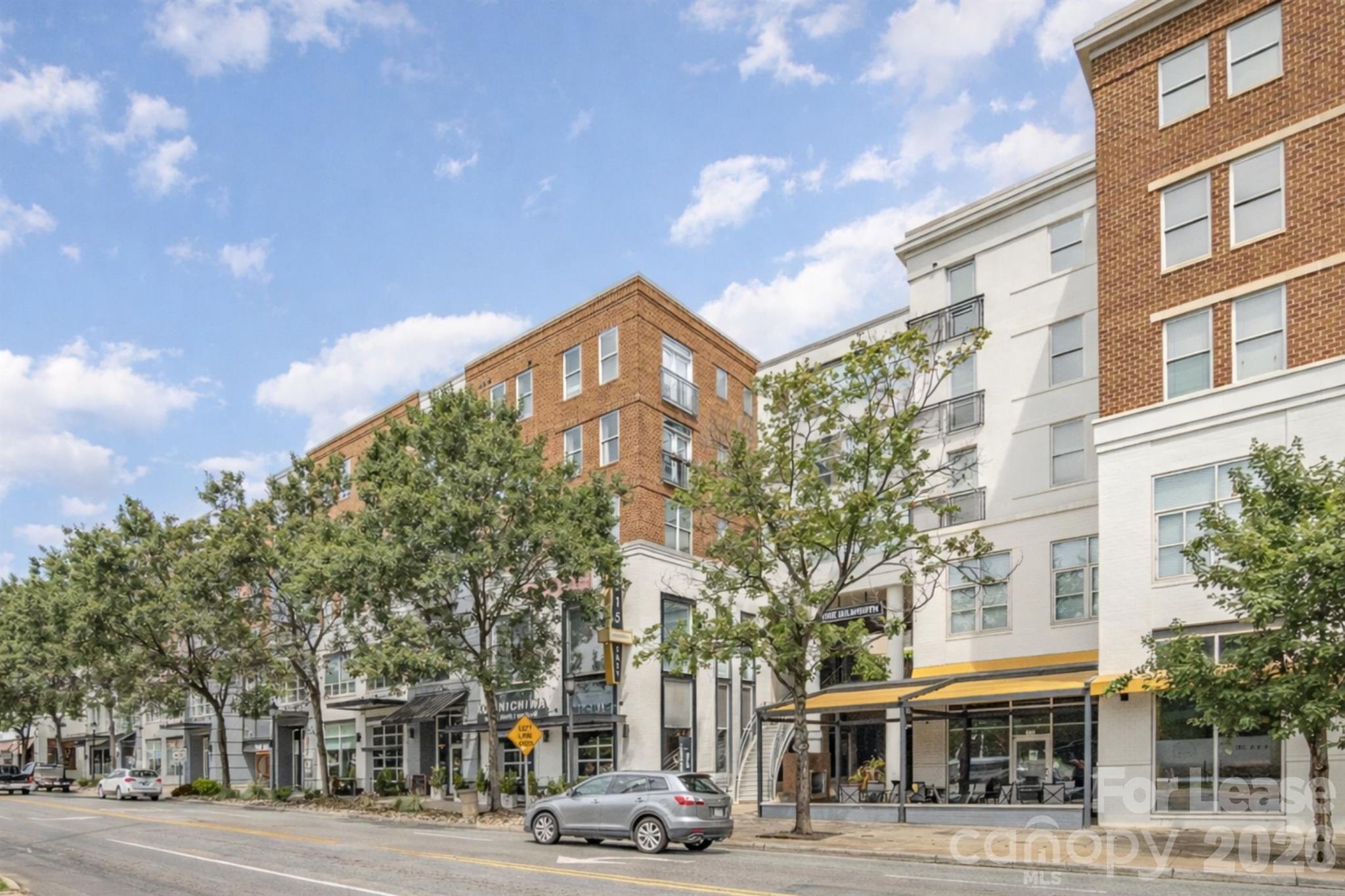 1315 East Boulevard Apt 505, Charlotte, NC. property listing photo