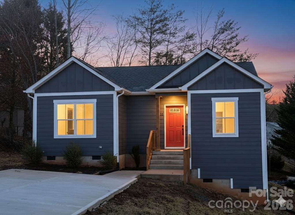1225 39th Street Circle SW, Hickory, NC. property listing photo
