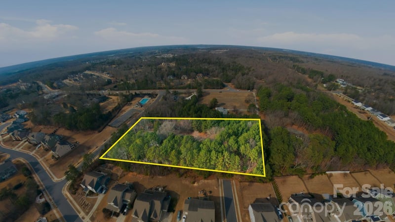 16716 Watermelon Lane, Charlotte, NC - 2 beds, 1 bath, 926 sqft - $799,000
