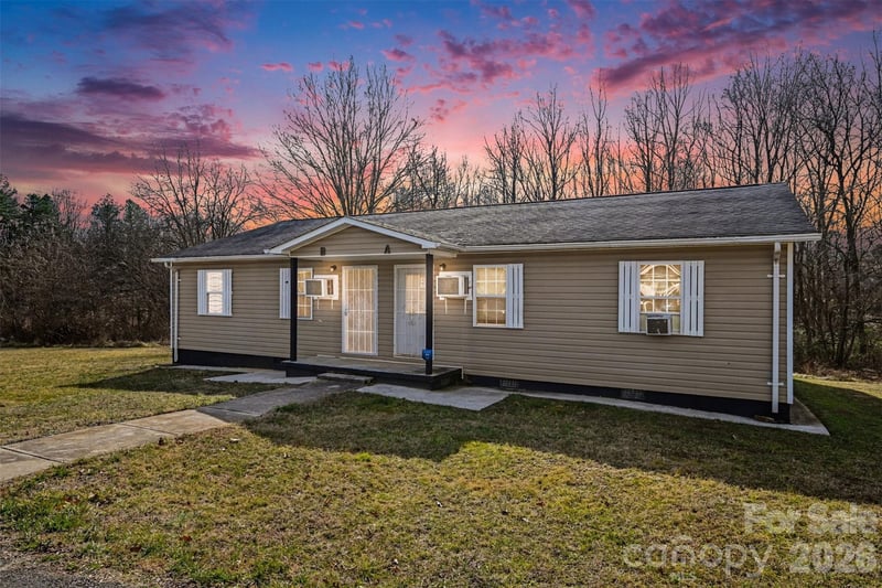 400 Boundary, East Spencer, NC - 13 beds, 0 baths, N/A sqft - $600,000