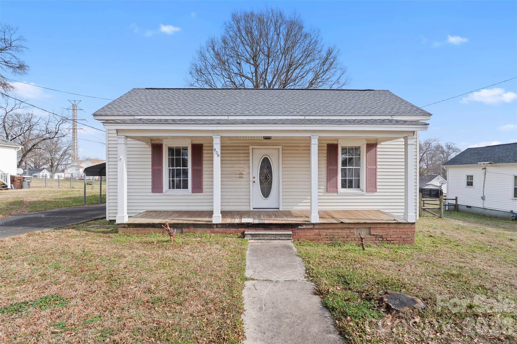 606 N Juniper Street, Kannapolis, NC. property listing photo