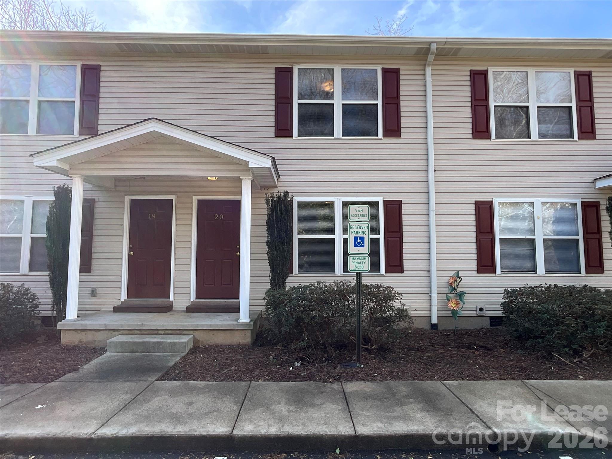 1520 N Main Avenue Apt 20, Newton, NC. property listing photo