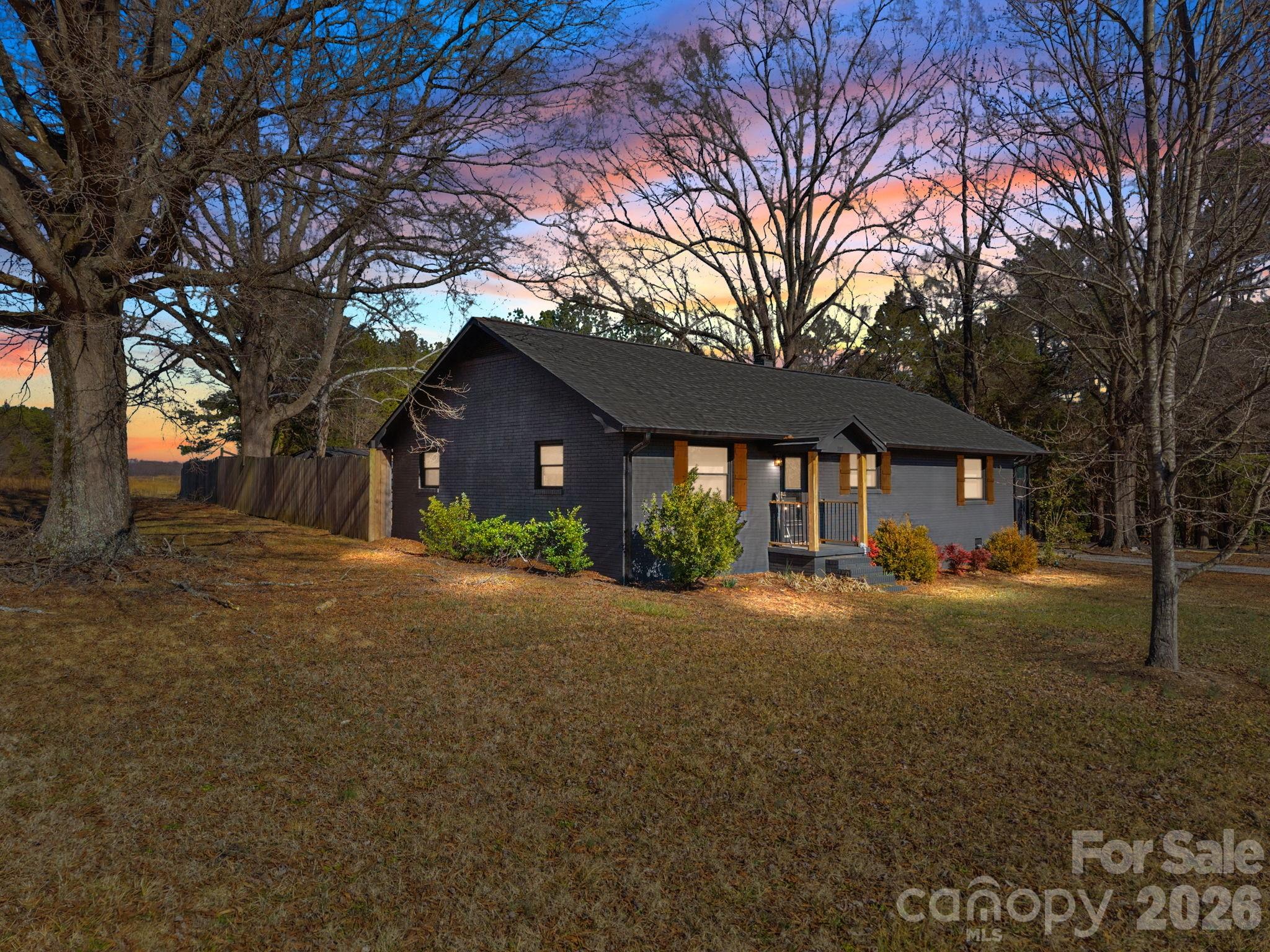 231 Faith Road, Mooresville, NC. property listing photo