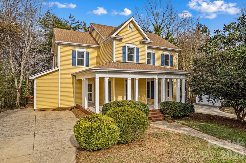 131 Morrison Hill, Davidson, NC - 4 beds, 3 baths, 2,288 sqft - $649,500