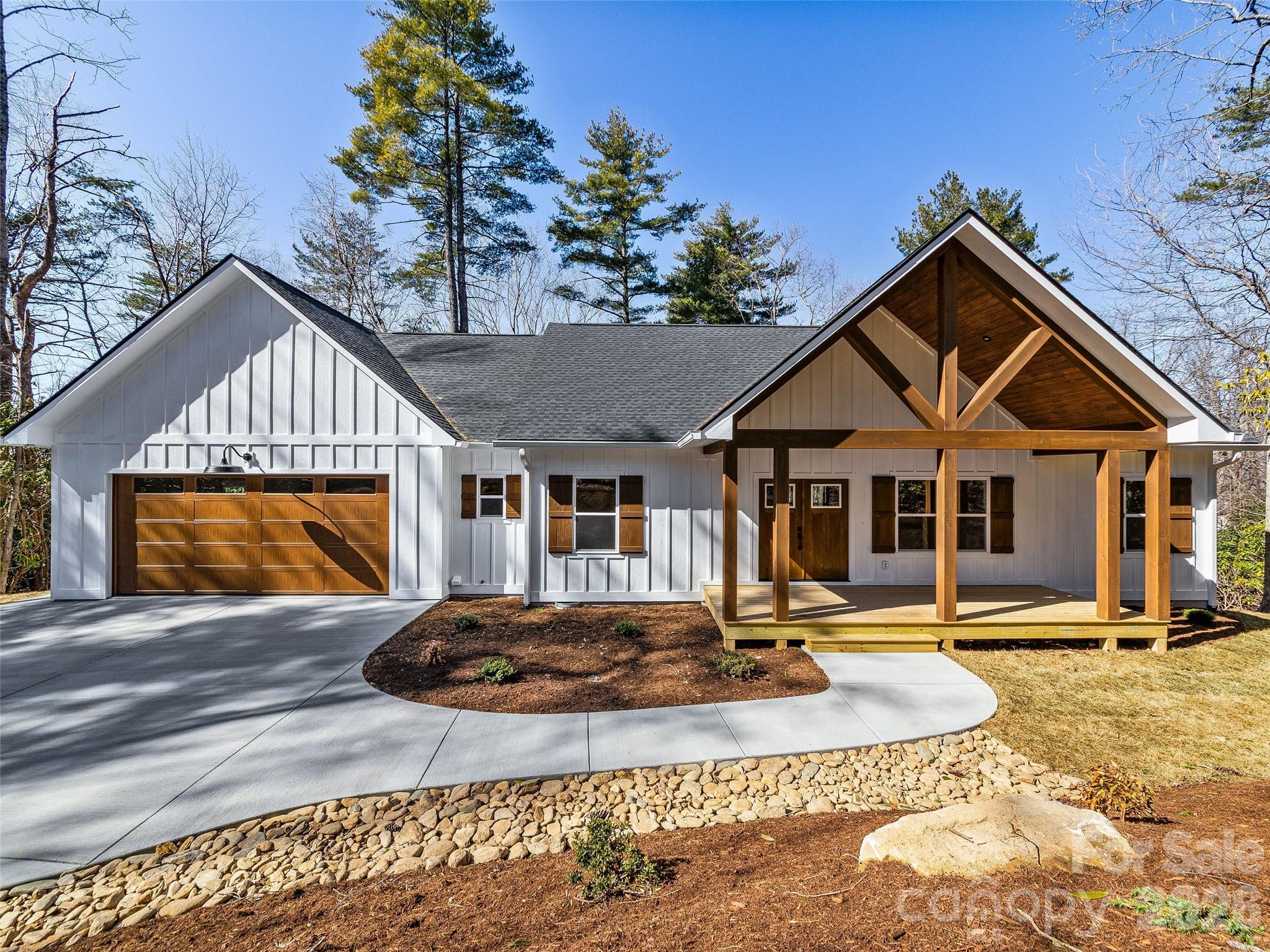 177 Shadow Run Road, Hendersonville, NC. property listing photo