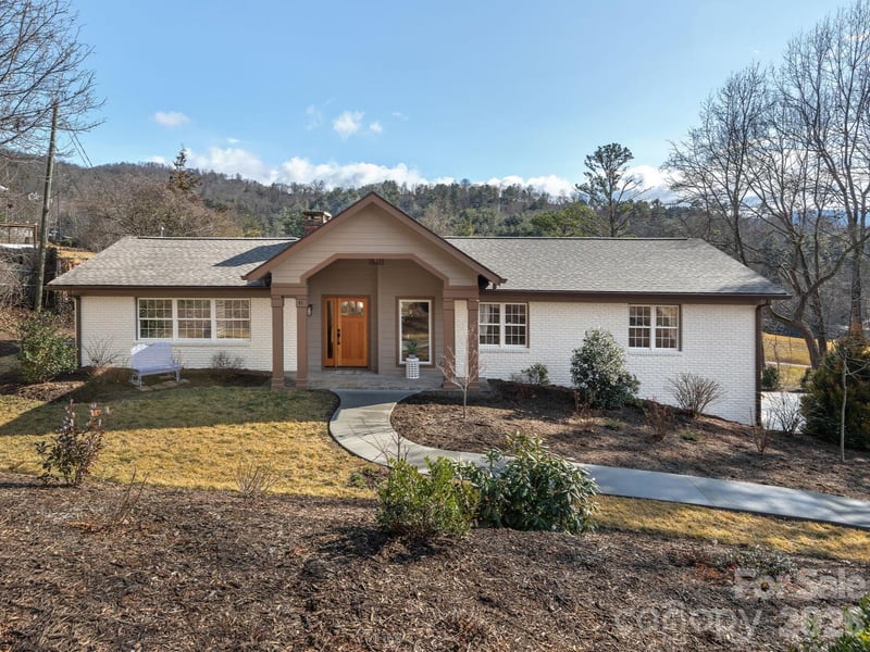 41 Robinhood Road, Asheville, NC - 4 beds, 4 baths, 2,879 sqft - $1,759,500