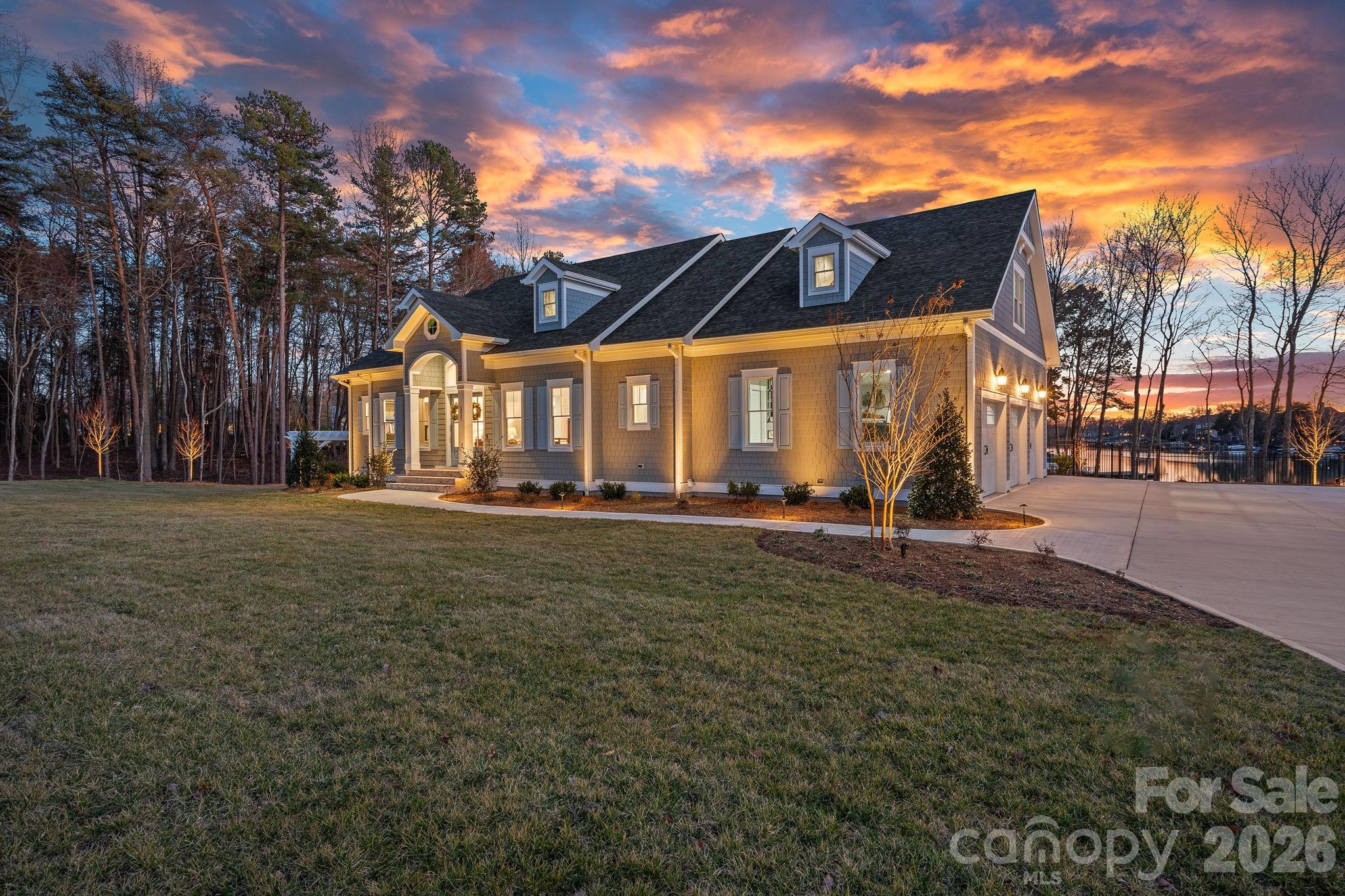 111 Kent Court, Mooresville, NC. property listing photo