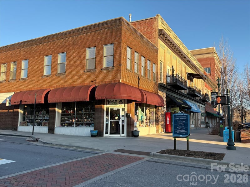 501 N Main Street, Hendersonville, NC -  - $1,900,000
