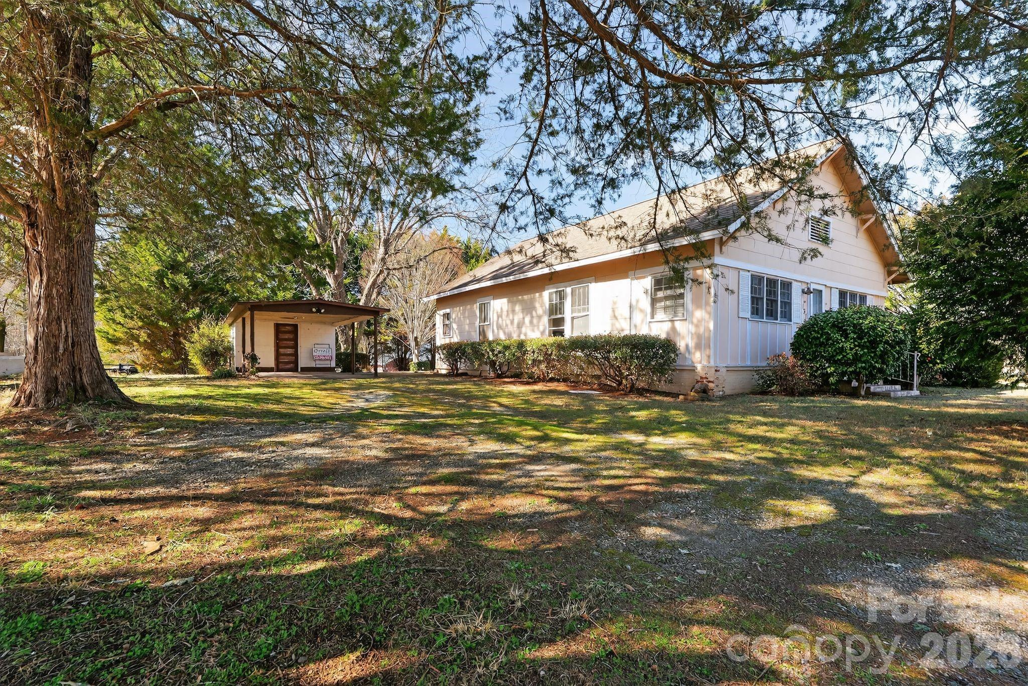 137 Duke Street, Granite Falls, NC. property listing photo