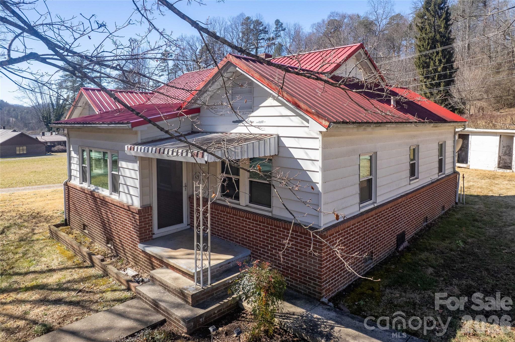 289 Fisher Creek Road, Sylva, NC. property listing photo