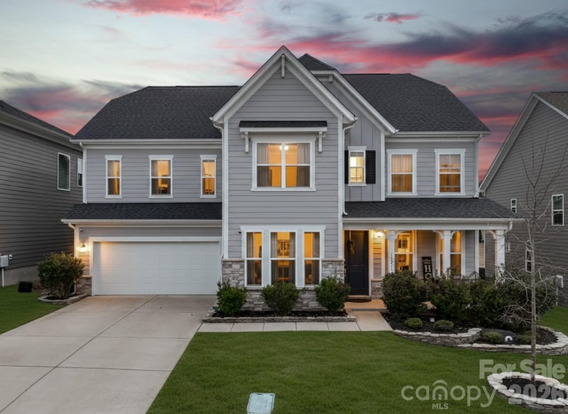 15213 Shallow Ridge Road, Charlotte, NC - 5 beds, 4.5 baths, 3,838 sqft - $799,000