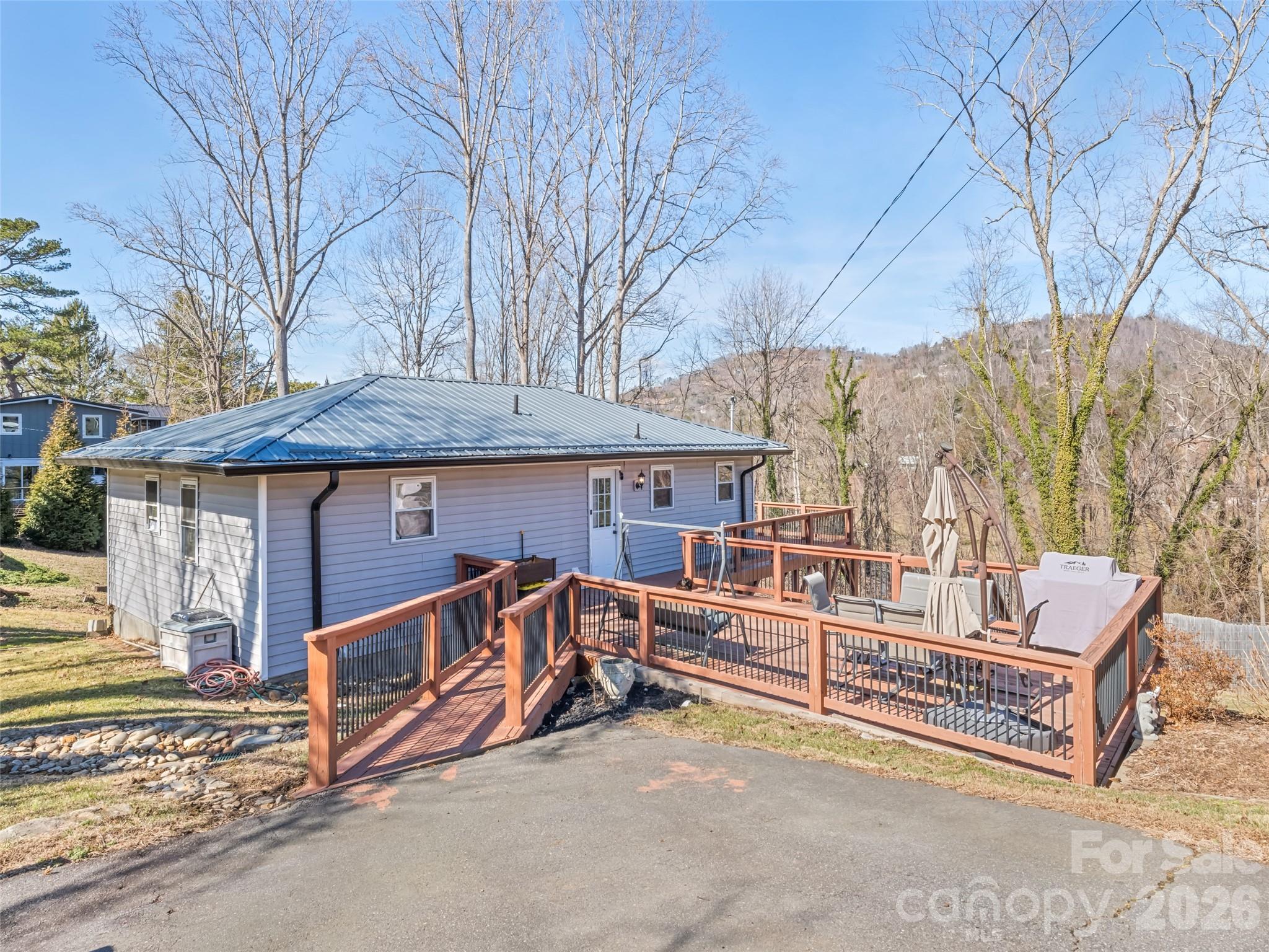 85 Culvern Street, Asheville, NC. property listing photo