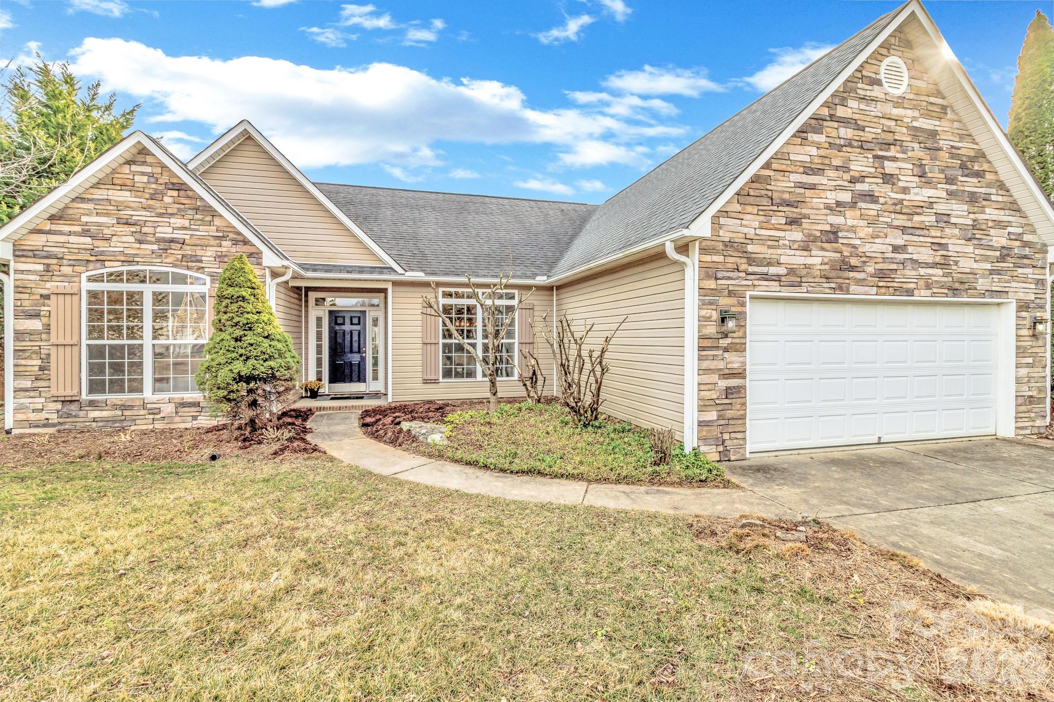 7 W Hiawassee Road, Fletcher, NC. property listing photo
