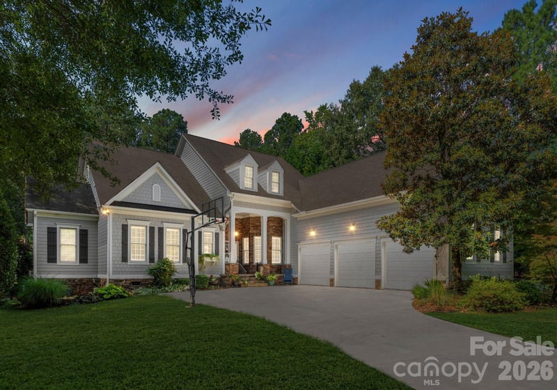 4536 Rustling Woods, Denver, NC - 4 beds, 4 baths, 4,383 sqft - $1,395,000