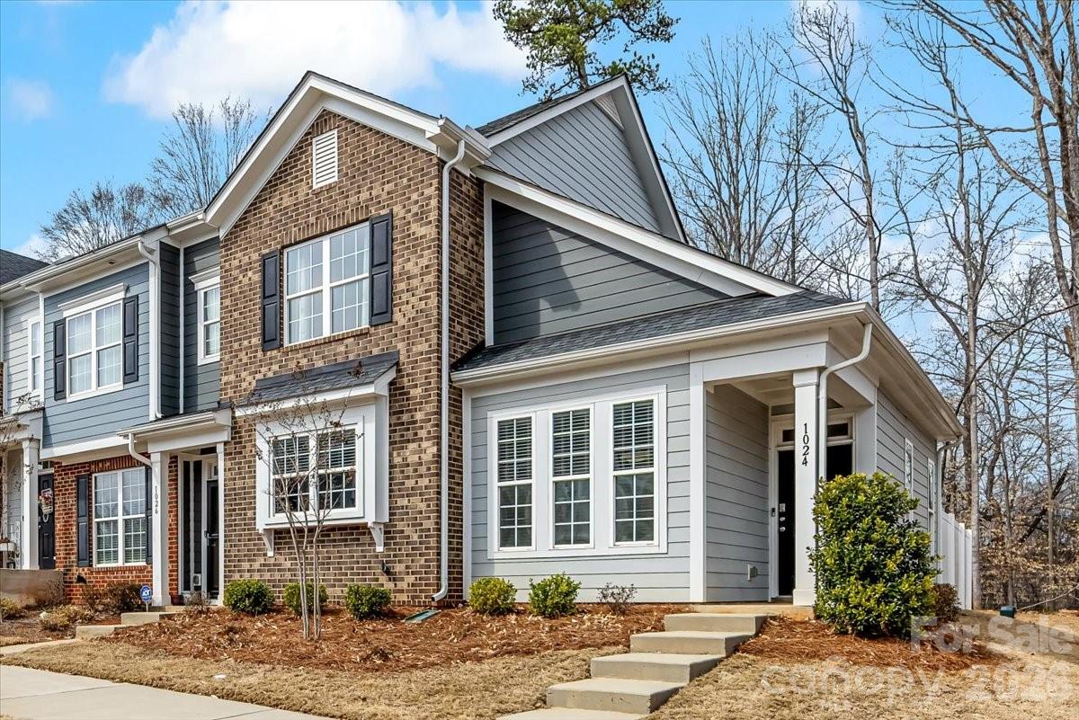 1024 Beatty Woods Drive, Belmont, NC. property listing photo