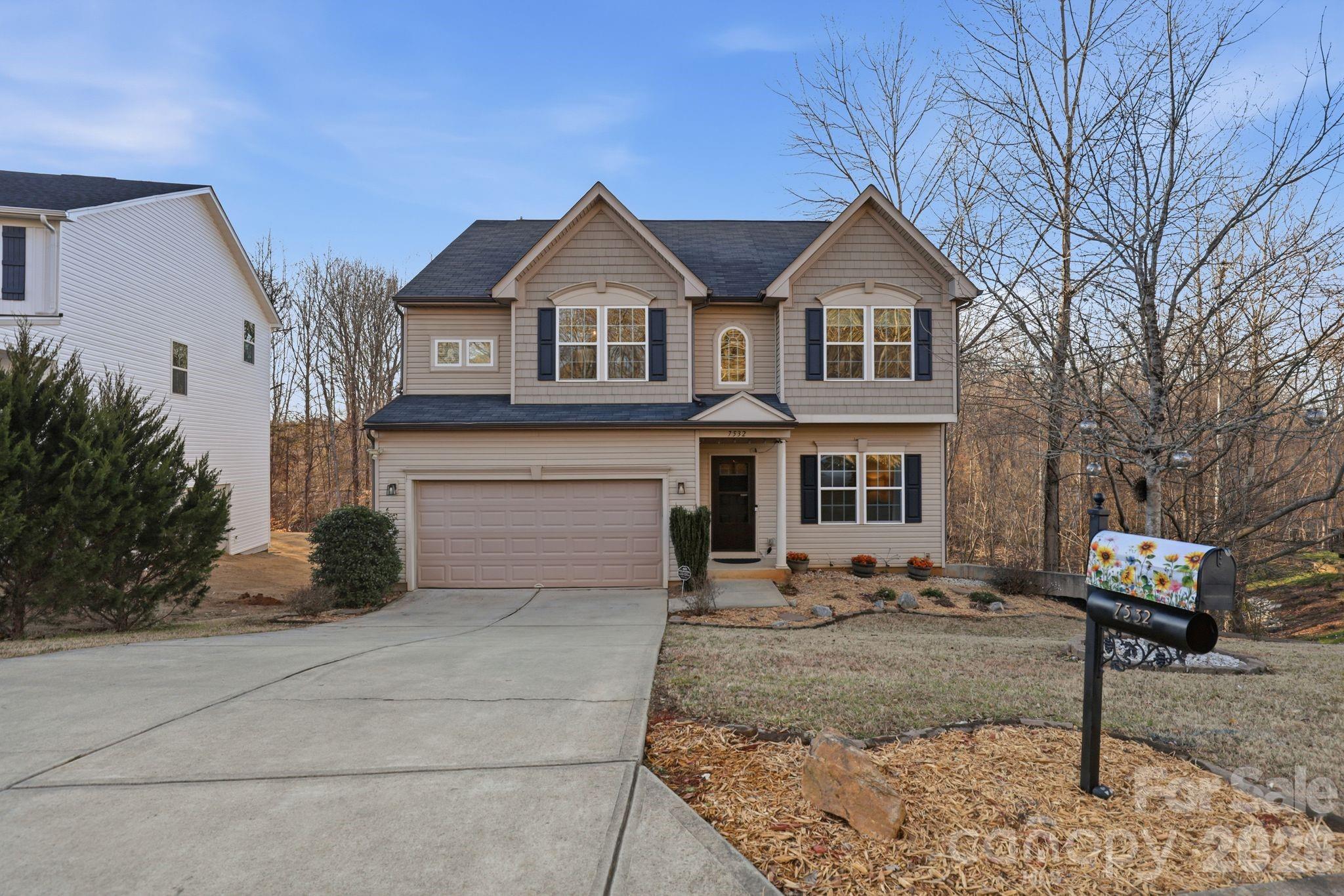 7532 W Berkeley Road Apt 25, Denver, NC. property listing photo