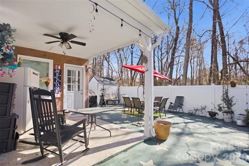 1031 Allegiance Drive, Charlotte, NC - 3 beds, 2 baths, 1,050 sqft - $249,900