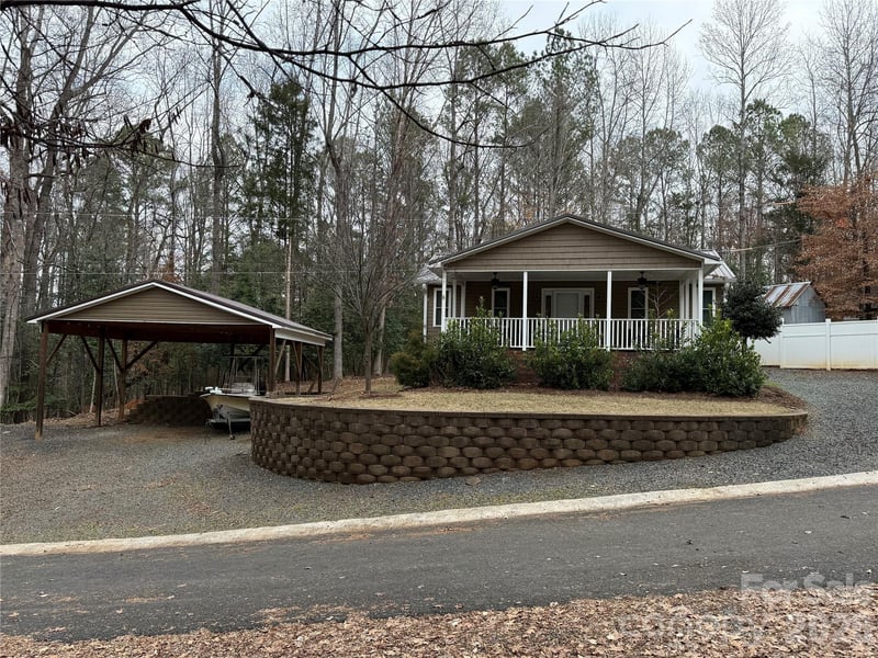110 Indian Harbor Circle E237/238, Mount Gilead, NC - 2 beds, 1 bath, 792 sqft - $225,000